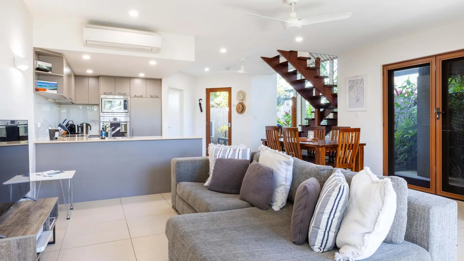 Port Douglas Sea Breeze Villa 2 Australia