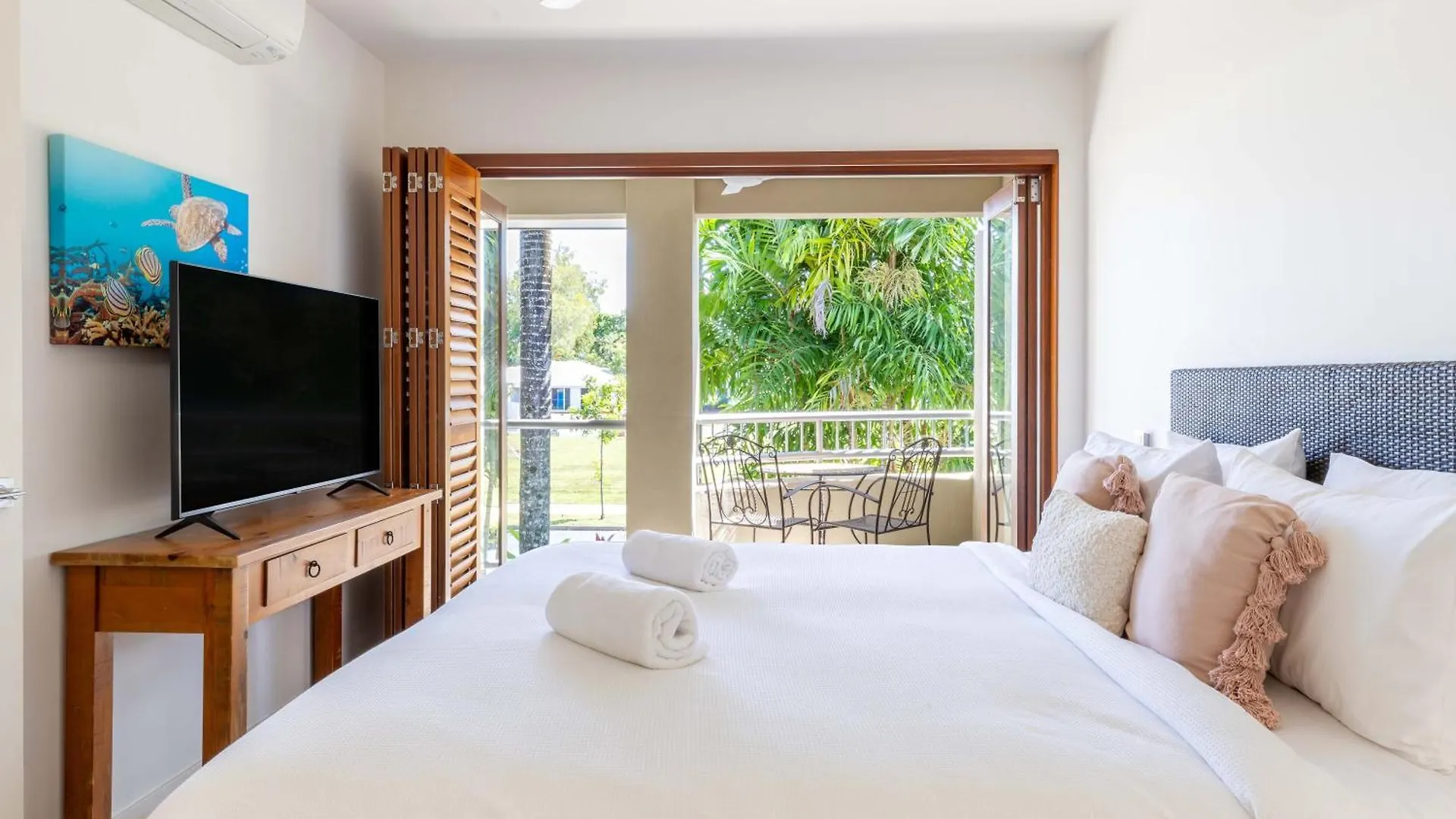 Port Douglas Sea Breeze Villa 2