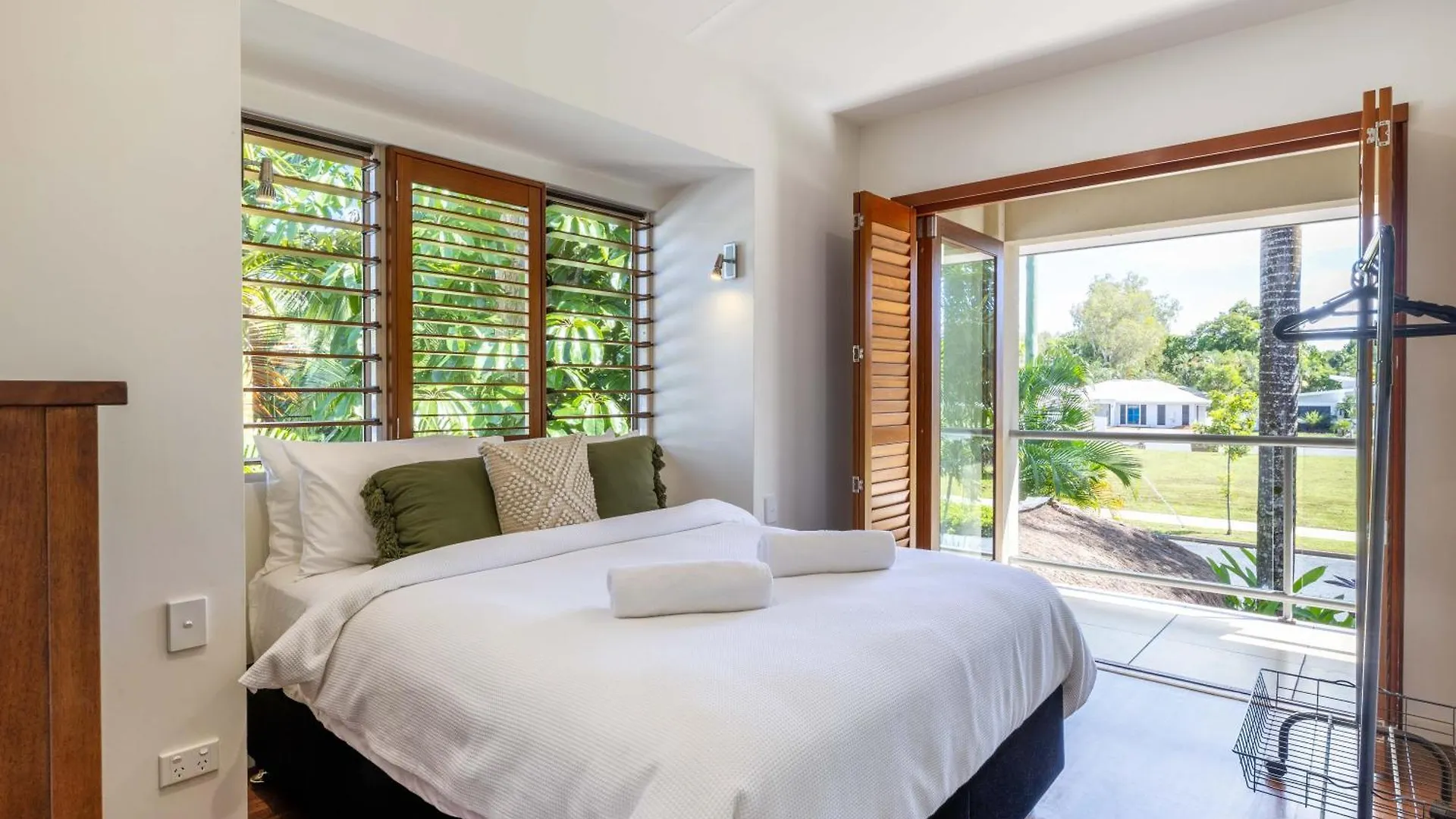 Port Douglas Sea Breeze Villa 2